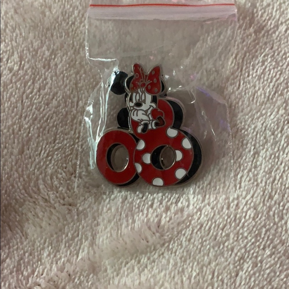 Disney Mini Mouse 2008 pin